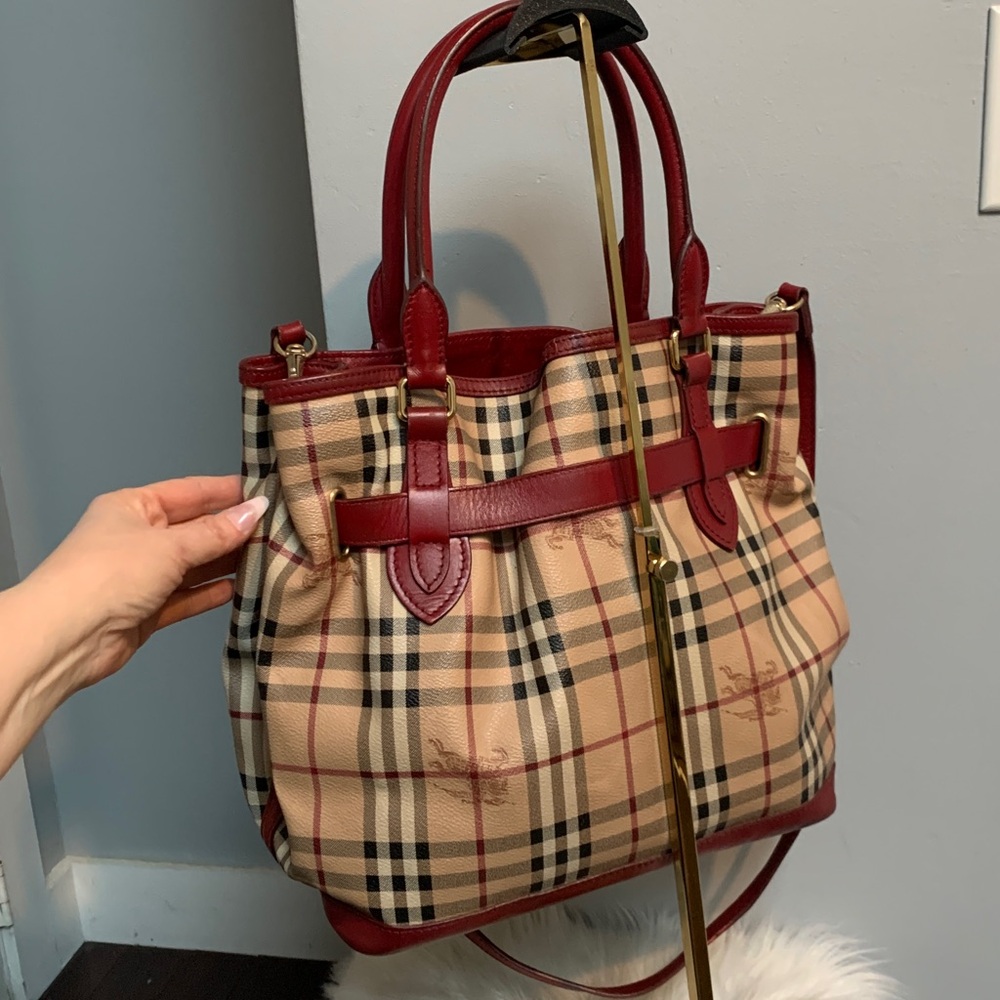 Authentic Burberry slouch 3 way bag - Picture 5 of 17